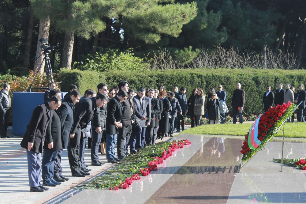 Diaspora Komitəsində ulu öndərin xatirəsi anılıb - FOTOLAR