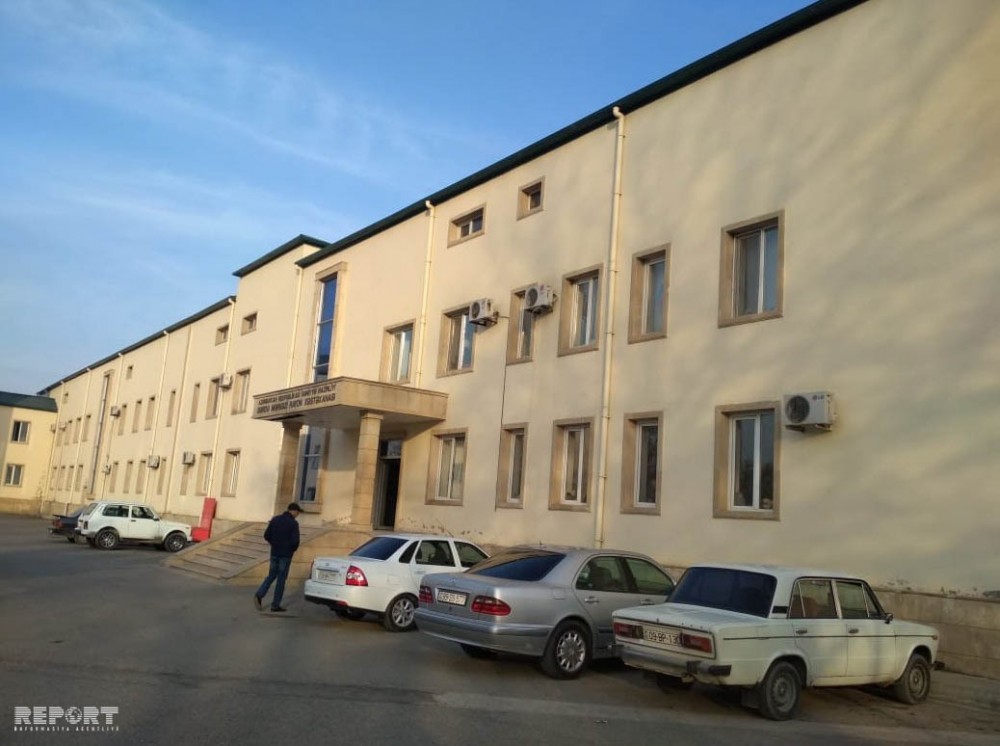 Torpaq üstündə kütləvi dava: yaralılar var - FOTO