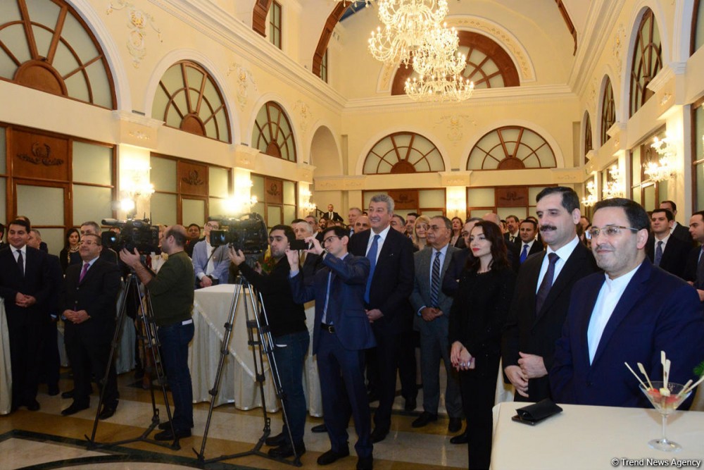 Elmar Məmmədyarov səfirləri bir araya topladı - FOTOLAR