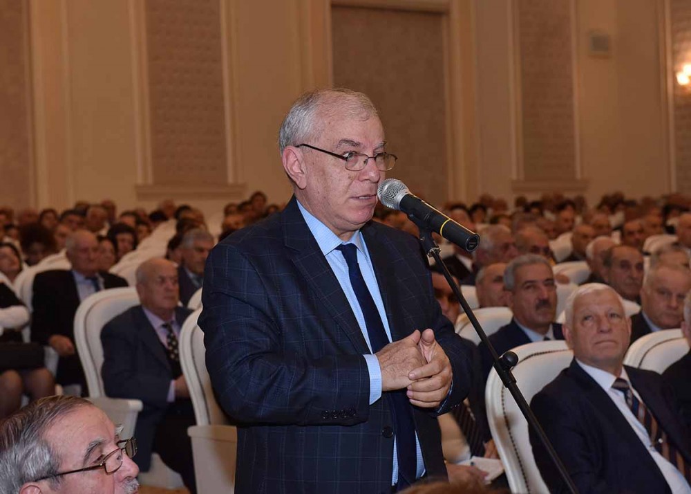Sumqayıt şəhər Ağsaqqallar Şurasının konfransı keçirilib - FOTOLAR