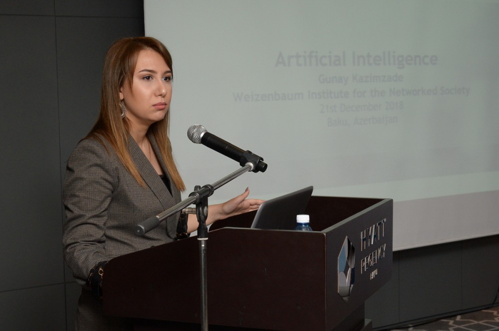 “Süni intellekt” mövzusunda seminar keçirildi - FOTOLAR