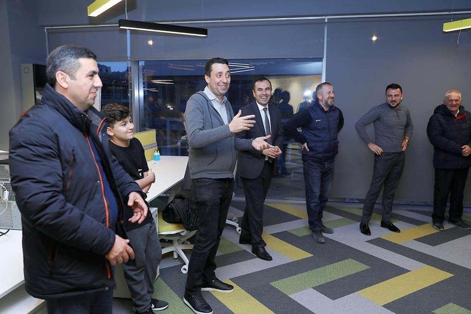 Qazana vurub, ilk mənzili aldı - “Hünər Qüllələri” SATIŞA BAŞLADI (FOTO-VİDEO)