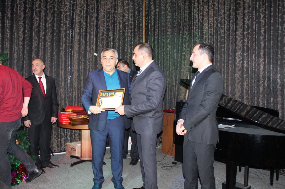 ADFA-da ilin yekun tədbiri - Unikal.org-un əməkdaşı mükafatlandırıldı (FOTO)