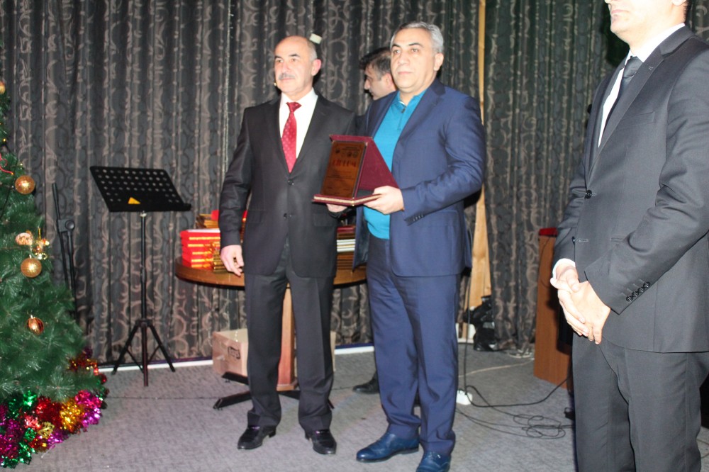 ADFA-da ilin yekun tədbiri - Unikal.org-un əməkdaşı mükafatlandırıldı (FOTO)