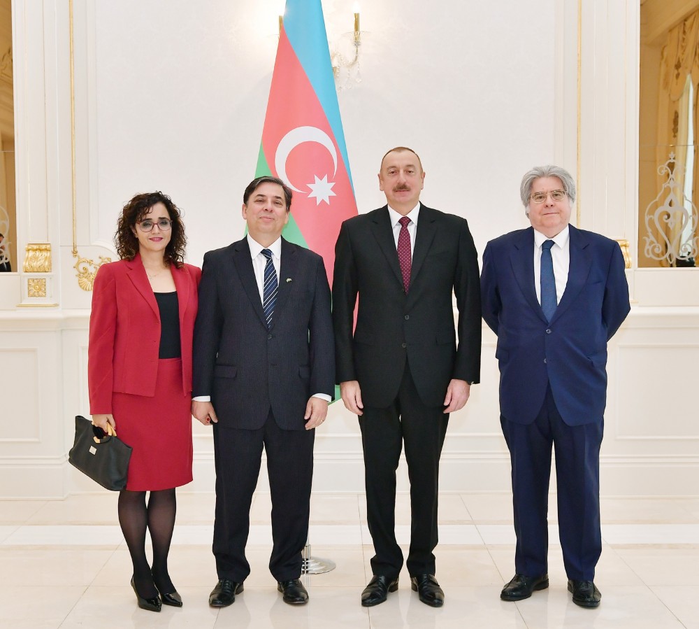 İlham Əliyev Səudiyyə Ərəbistanının və Braziliyanın yeni təyin olunmuş səfirlərini  qəbul etdi 