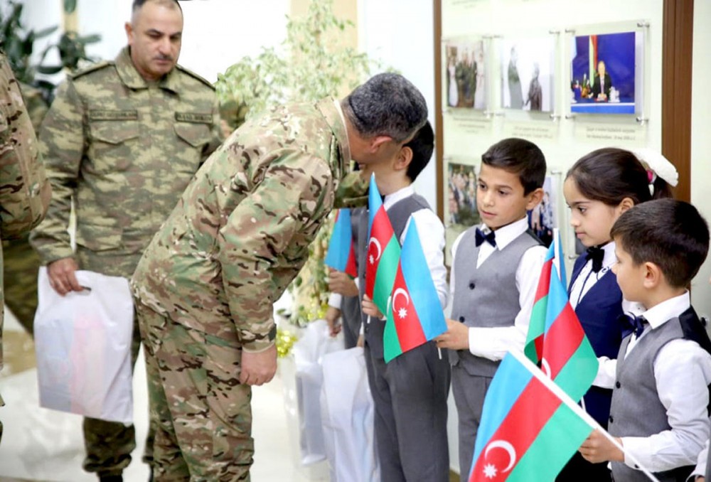 Zakir Həsənov cəbhə bölgəsində – FOTOLAR