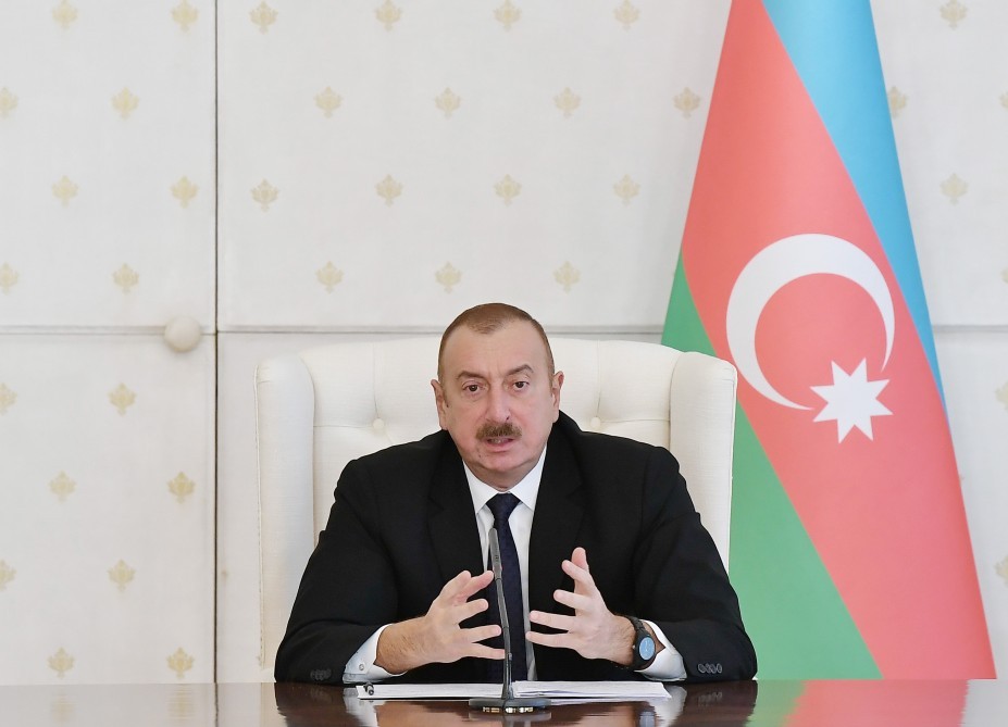 İlham Əliyev nazirləri TOPLADI - FOTOLAR