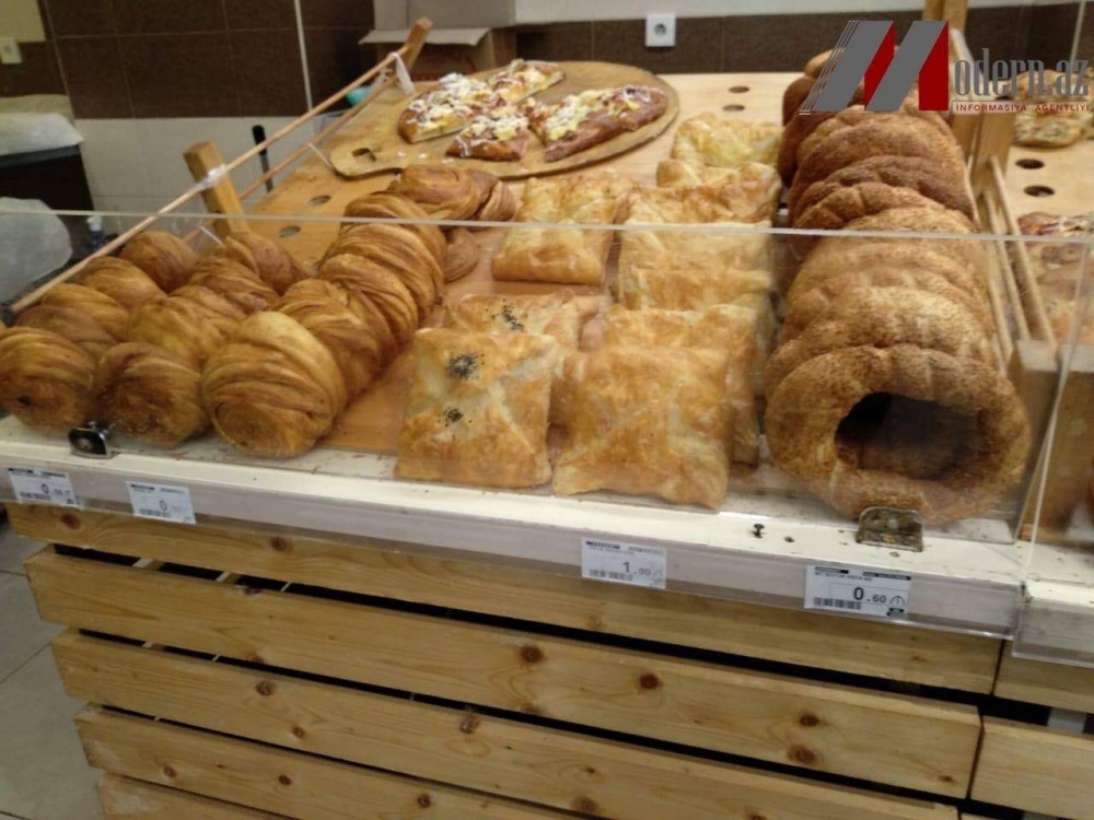 Azərbaycanda çörək və şirniyyatlar bahalaşdı - FOTOLAR