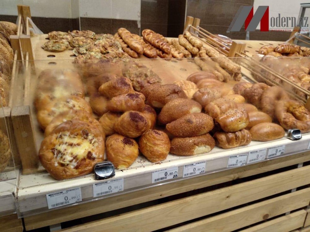 Azərbaycanda çörək və şirniyyatlar bahalaşdı - FOTOLAR