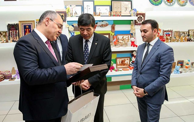 ÜGT-nin baş katibi “ASAN xidmət”də - FOTOLAR