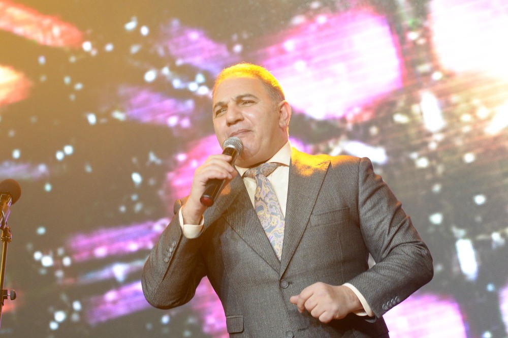 Ulu Öndərin, sizə zirvə arzulayıram ifadəsindən doğan “Zirvə” -  Azər Əliyev “Zirve Awards-2018”-də (FOTO-VİDEO)