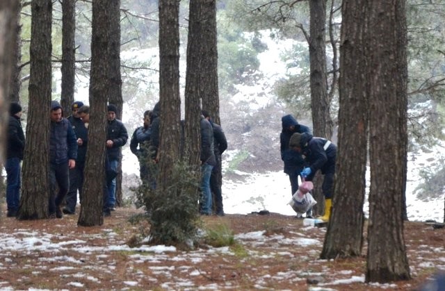 Rəqqasənin meşədə doğranmış meyiti tapıldı - FOTOLAR