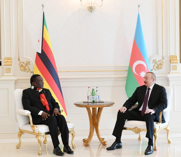 Azərbaycan və Zimbabve prezidentlərinin görüşü oldu - FOTOLAR (YENİ-2)