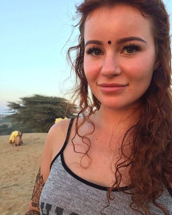 Dünyanın ən gənc milyonçu bacıların həyat tərzi hər kəsi ŞOKA saldı  (FOTO)