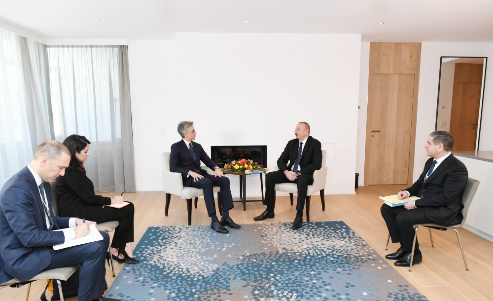 Prezident Makdermotla görüşdü - FOTO