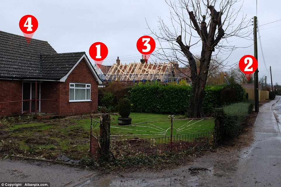 Məşhur musiqiçinin milyonluq evi yandı - FOTO