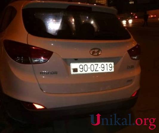 Müğənninin həyat yoldaşı qəza törətdi: avtomobilin nömrəsini çıxarıb apardılar... - FOTOLAR