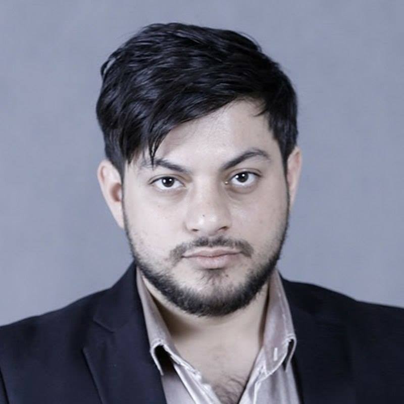 Müğənninin həyat yoldaşı qəza törətdi: avtomobilin nömrəsini çıxarıb apardılar... - FOTOLAR