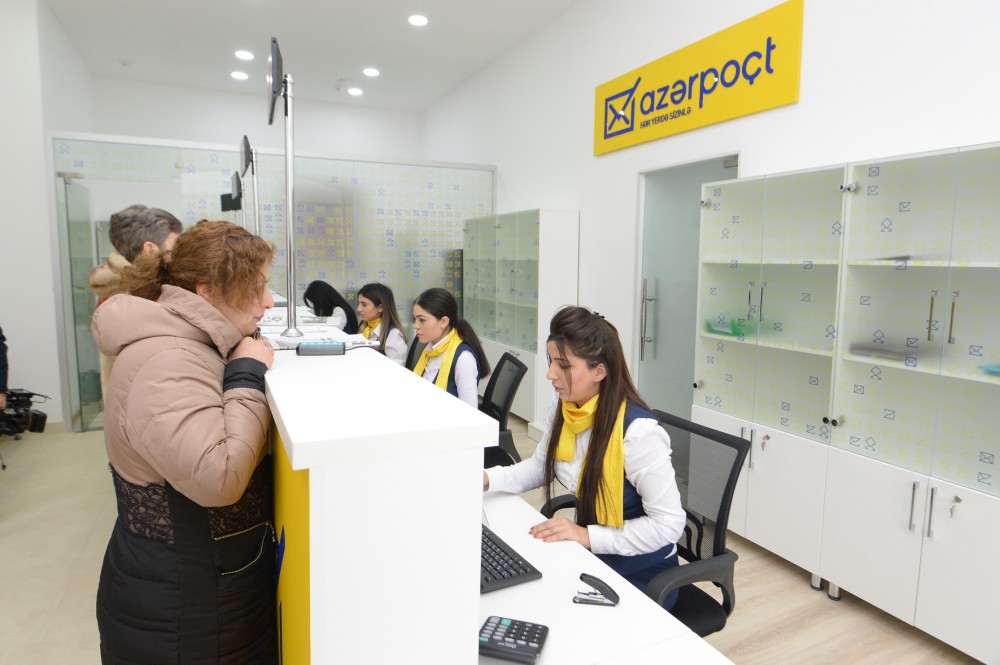 “Azərpoçt” 2 poçt şöbəsini yenidənqurmadan sonra istifadəyə verdi - FOTOLAR