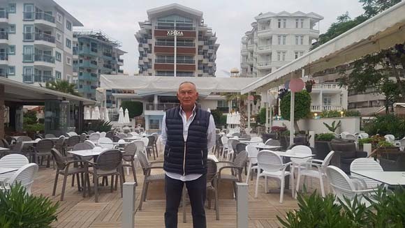 İş adamı evində ölü tapıldı  - FOTO