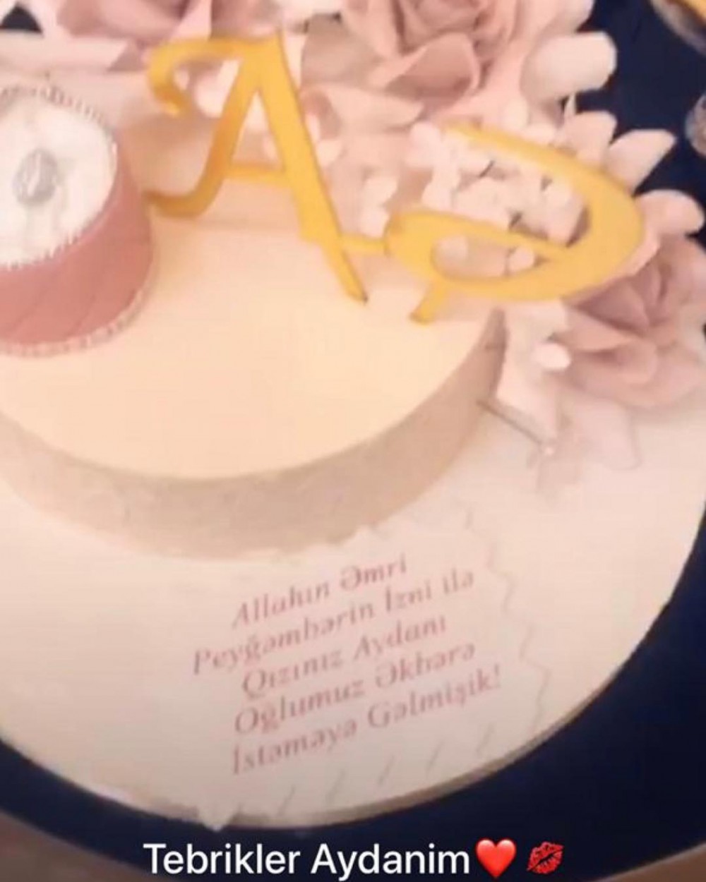 Fatimə qızını nişanladı - FOTO