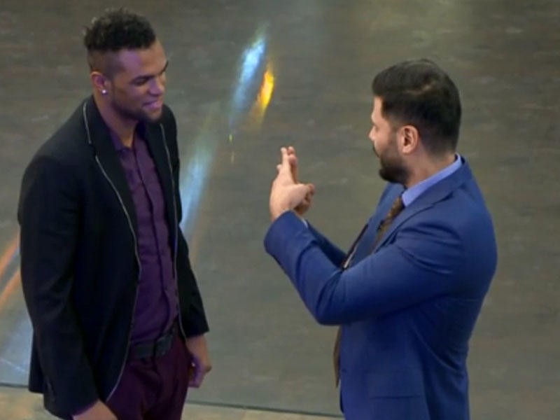 "Harandan vursam dözərsən?" - Zaurdan efirdə növbəti qalmaqal (FOTO)