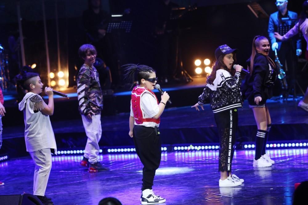 Leyla Əliyeva övladları ilə “Zima-2019”  festivalında - FOTOLAR