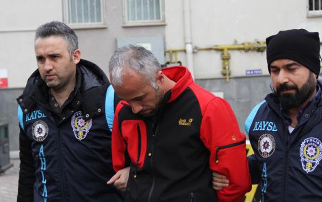 Polisdən əməliyyat: qadınları fahişəliyə cəlb edənlər saxlanıldı - FOTO