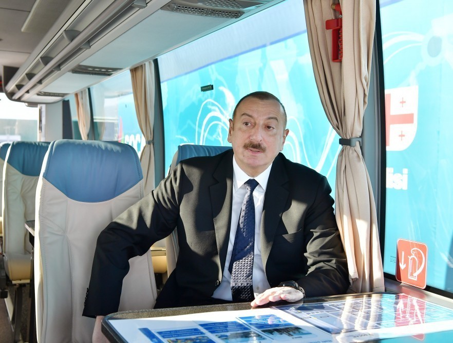 İlham Əliyev Sumqayıtda zavod açılışında - FOTOLAR