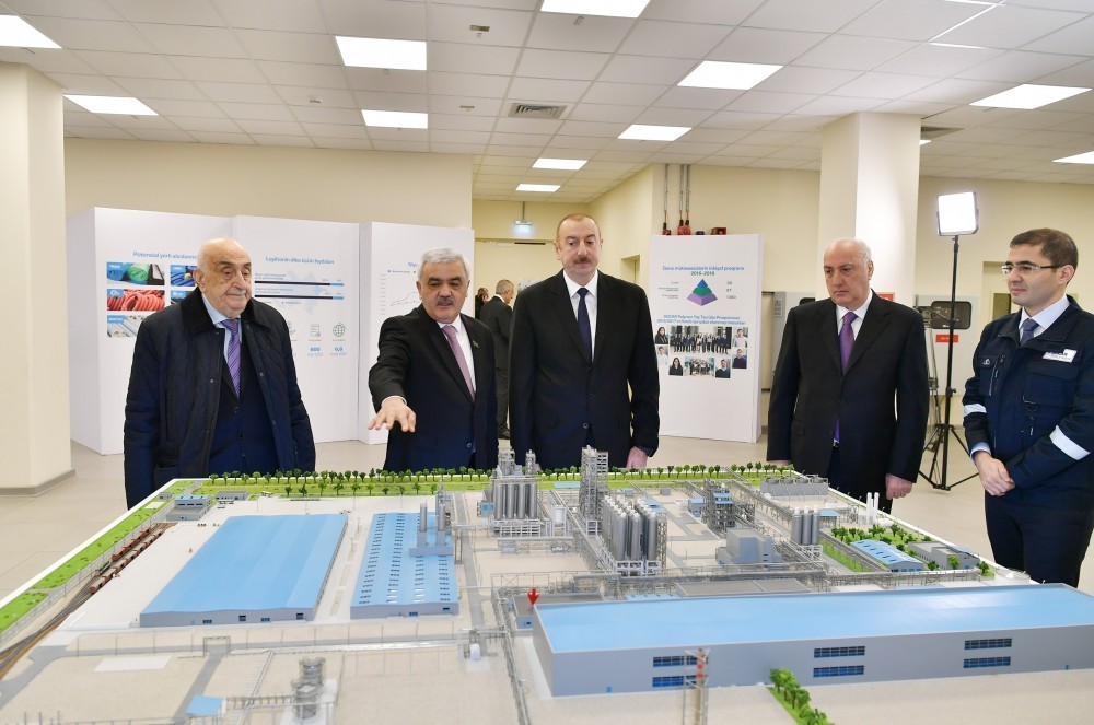 İlham Əliyev Sumqayıtda zavod açılışında - FOTOLAR