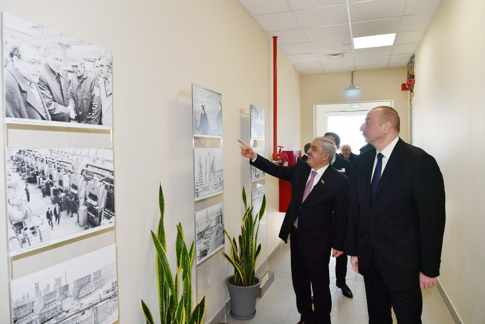 İlham Əliyev Sumqayıtda zavod açılışında - FOTOLAR