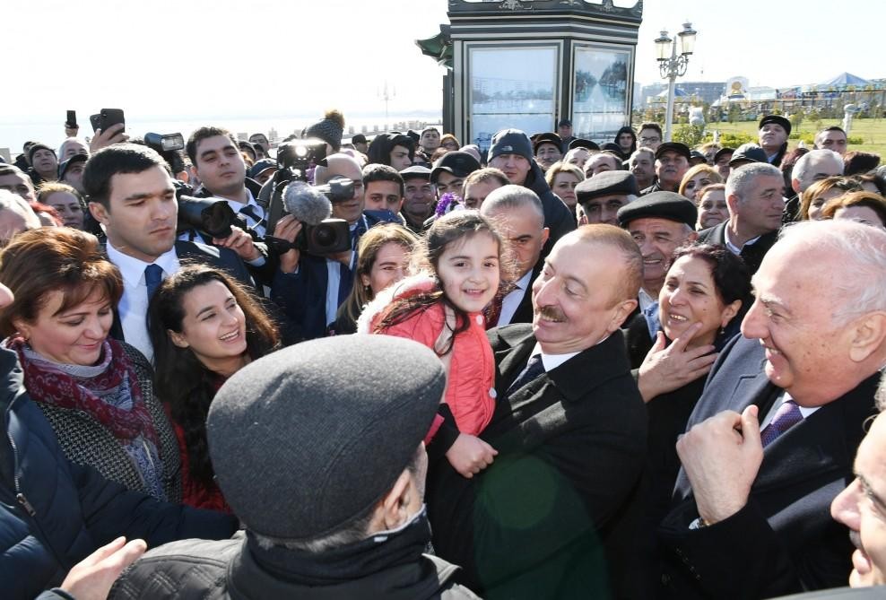 Prezidentin sumqayıtlılarla maraqlı DİALOQU - "Bu il bu məsələ həll olunmalıdır" - FOTOLAR