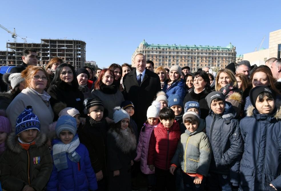 Prezidentin sumqayıtlılarla maraqlı DİALOQU - "Bu il bu məsələ həll olunmalıdır" - FOTOLAR