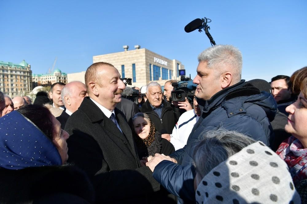 Prezidentin sumqayıtlılarla maraqlı DİALOQU - "Bu il bu məsələ həll olunmalıdır" - FOTOLAR