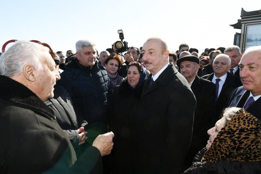 Prezidentin sumqayıtlılarla maraqlı DİALOQU - "Bu il bu məsələ həll olunmalıdır" - FOTOLAR