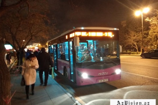 Sərnişin avtobusu qəzaya səbəb oldu - FOTO