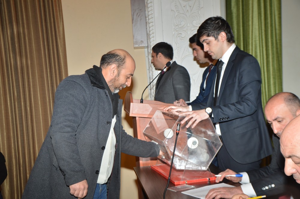 Sumqayıtda məskunlaşan 200 məcburi köçkün ailəsinə yeni mənzil verildi - FOTO