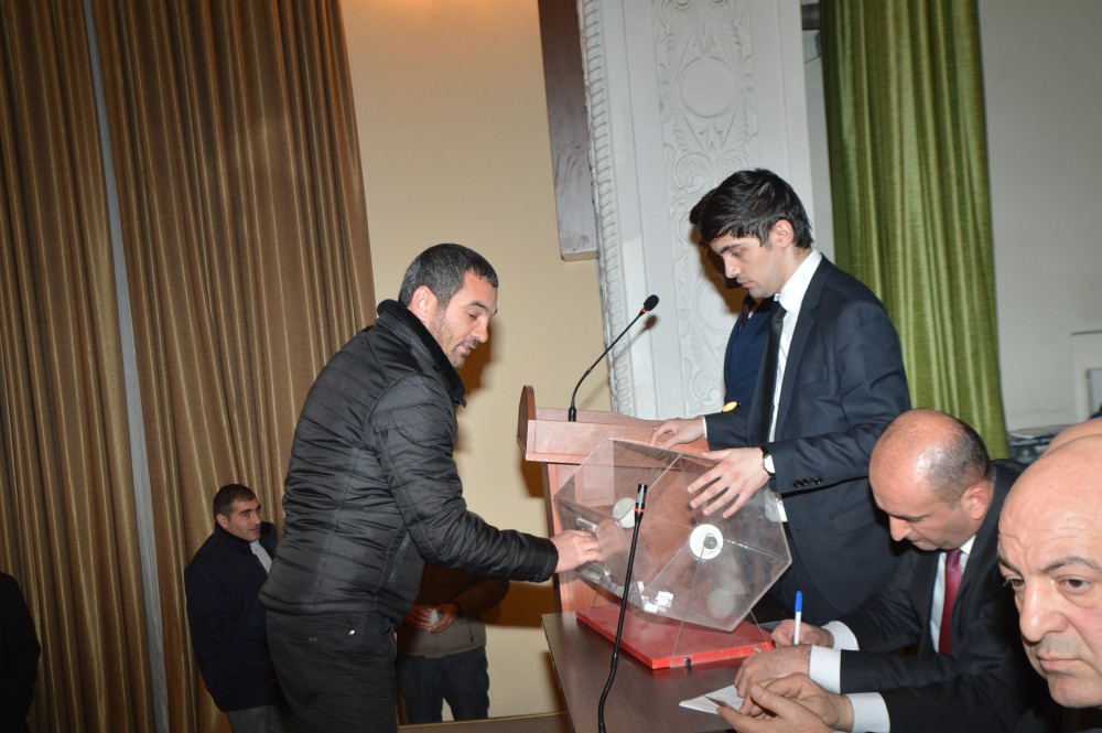 Sumqayıtda məskunlaşan 200 məcburi köçkün ailəsinə yeni mənzil verildi - FOTO