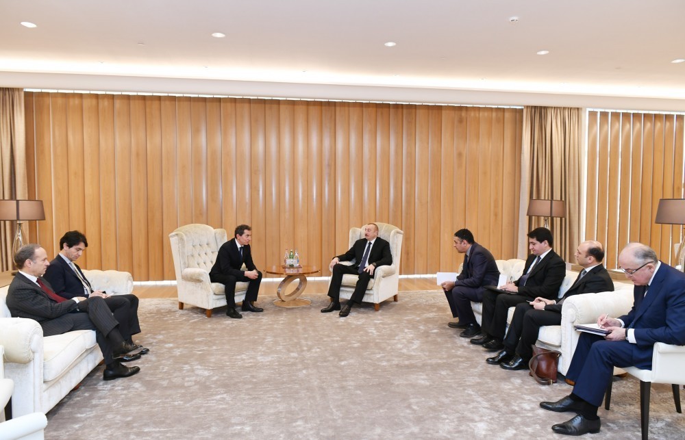 Prezident görüşlər keçirdi - FOTO