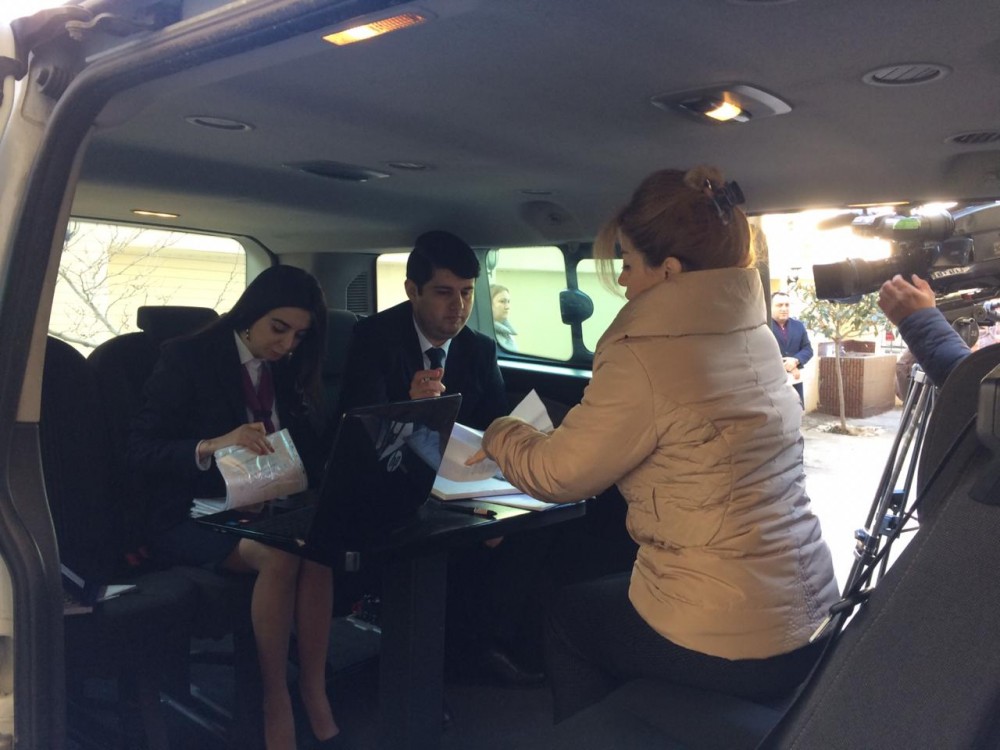 30 mənzil sahibinə çıxarış təqdim olundu - FOTOLAR