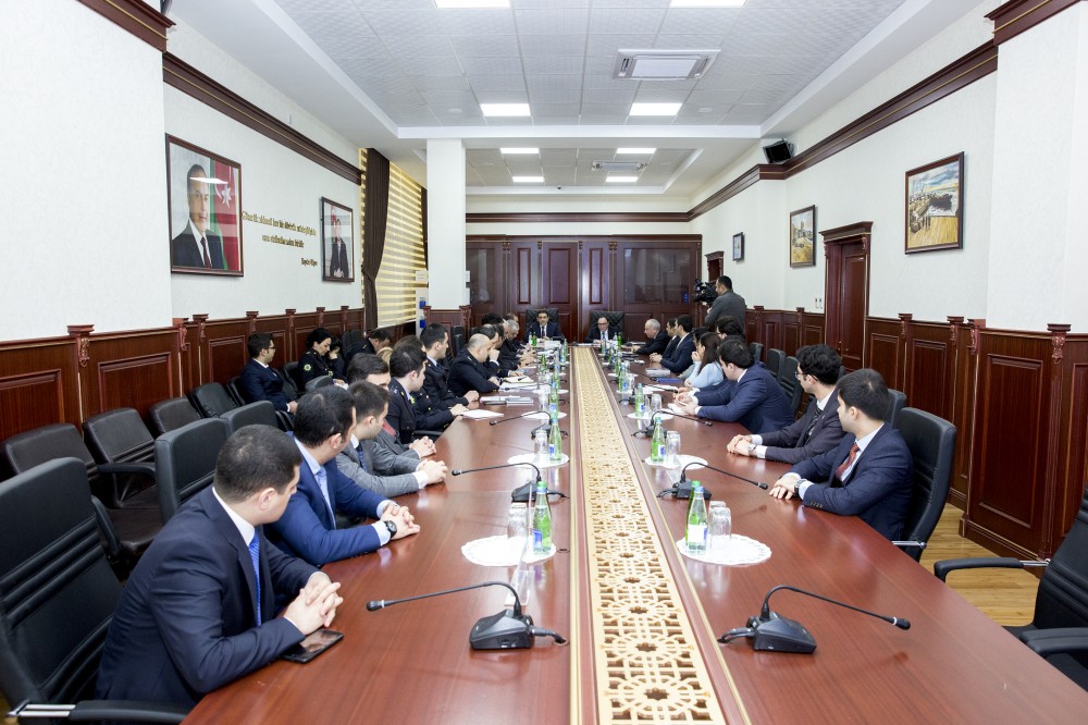 Aidiyyəti dövlət qurumlarının əməkdaşları  Gömrük Komitəsində - FOTO