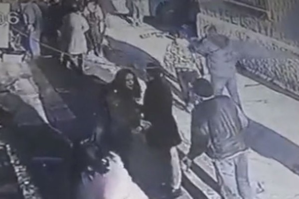 Sumqayıtda 42 nəfərin yaralandığı qəzadan GÖRÜNTÜ (VİDEO)