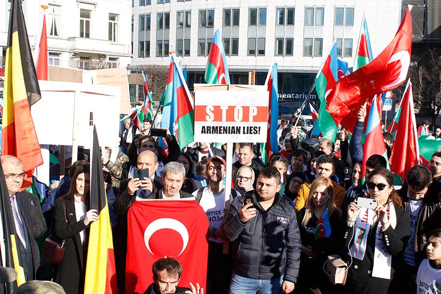 Avropada izdihamlı Qarabağ mitinqi keçirildi - FOTOLAR