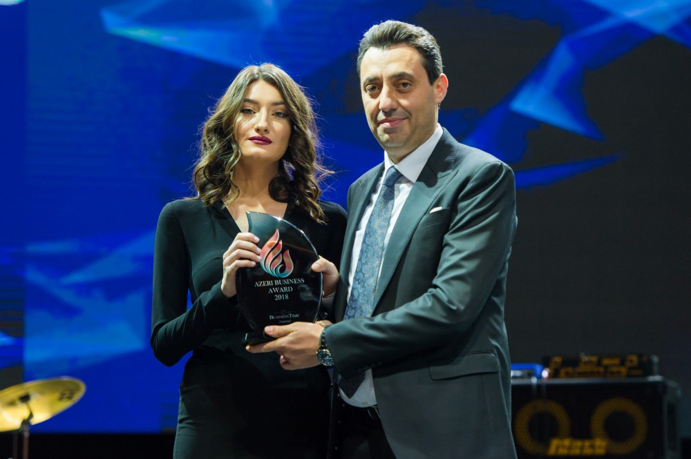 “HÜNƏR QÜLLƏLƏRİ” - İlin ən uğurlu tikinti layihəsi oldu (FOTOLAR)