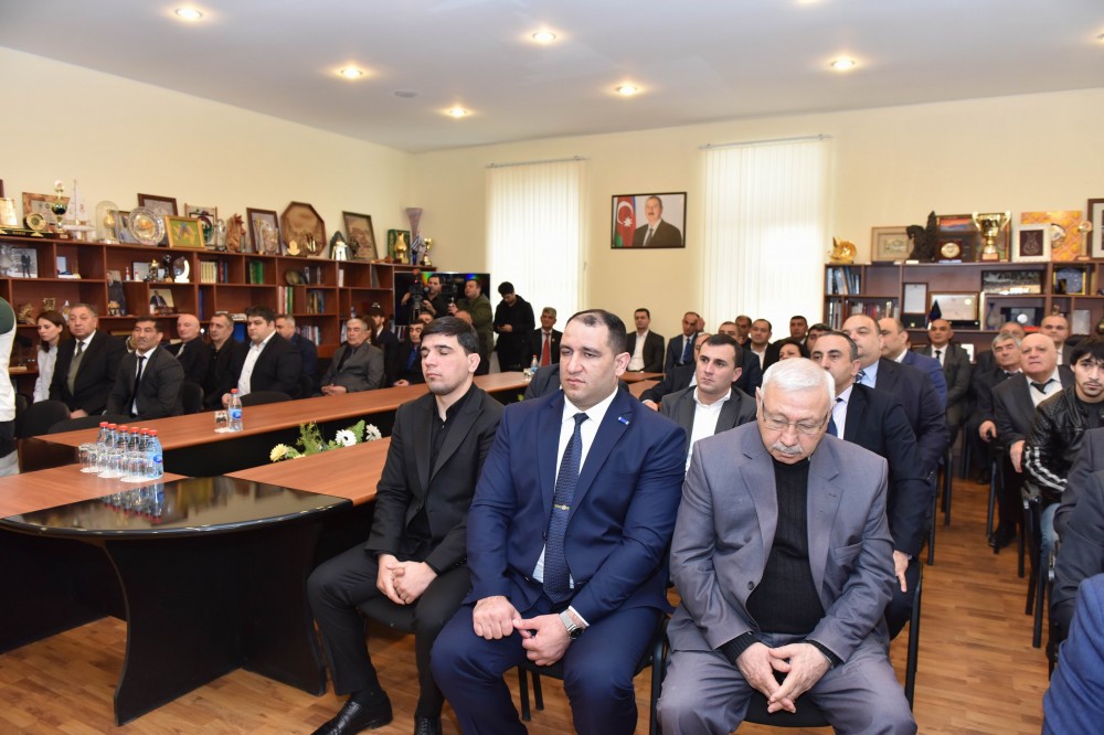 İlham Zəkiyev, Nizami Paşayev və Rəşad Əhmədov təltif olundu 