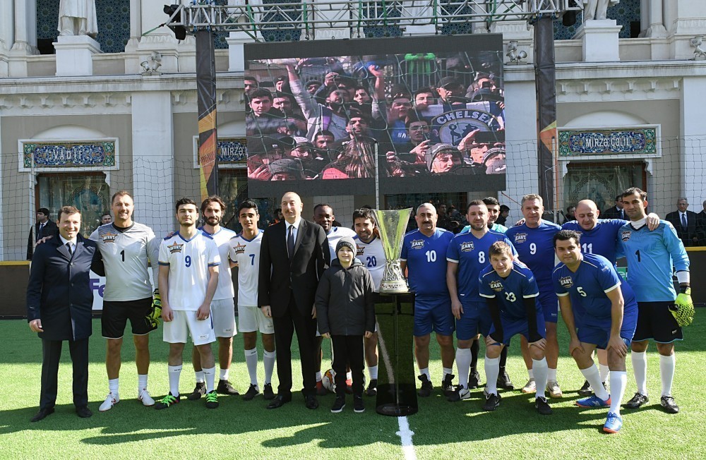 Prezident “Bakı 2019: Ulduzlar Finalı”nı izləyib - FOTO (YENİLƏNİB)