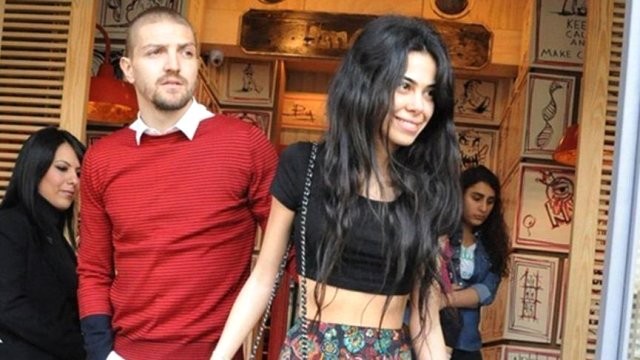 "Oğlumdan  istifadə edib məndən pul ala bilməzsiz" -  Boşanan futbolçudan SƏRT REKSİYA