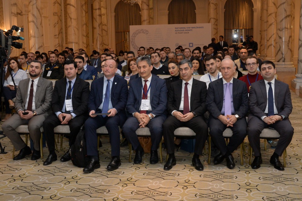 Bulud xidmətləri üzrə yeni məhsullar təqdim edildi - FOTOLAR