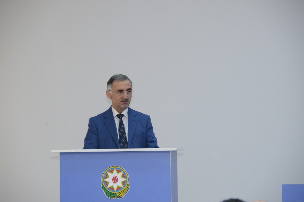 Respublika elmi-praktiki seminarı keçirildi - FOTOLAR