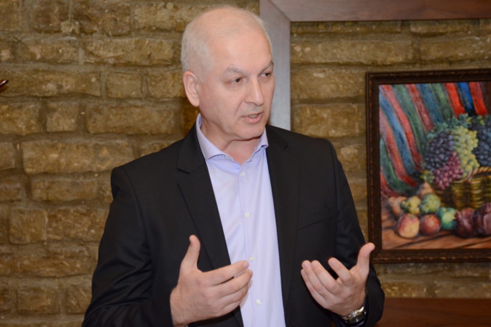 “UNEC-də təhsilin elmə inteqrasiyası istiqamətində mütərəqqi islahatlar aparılır” 